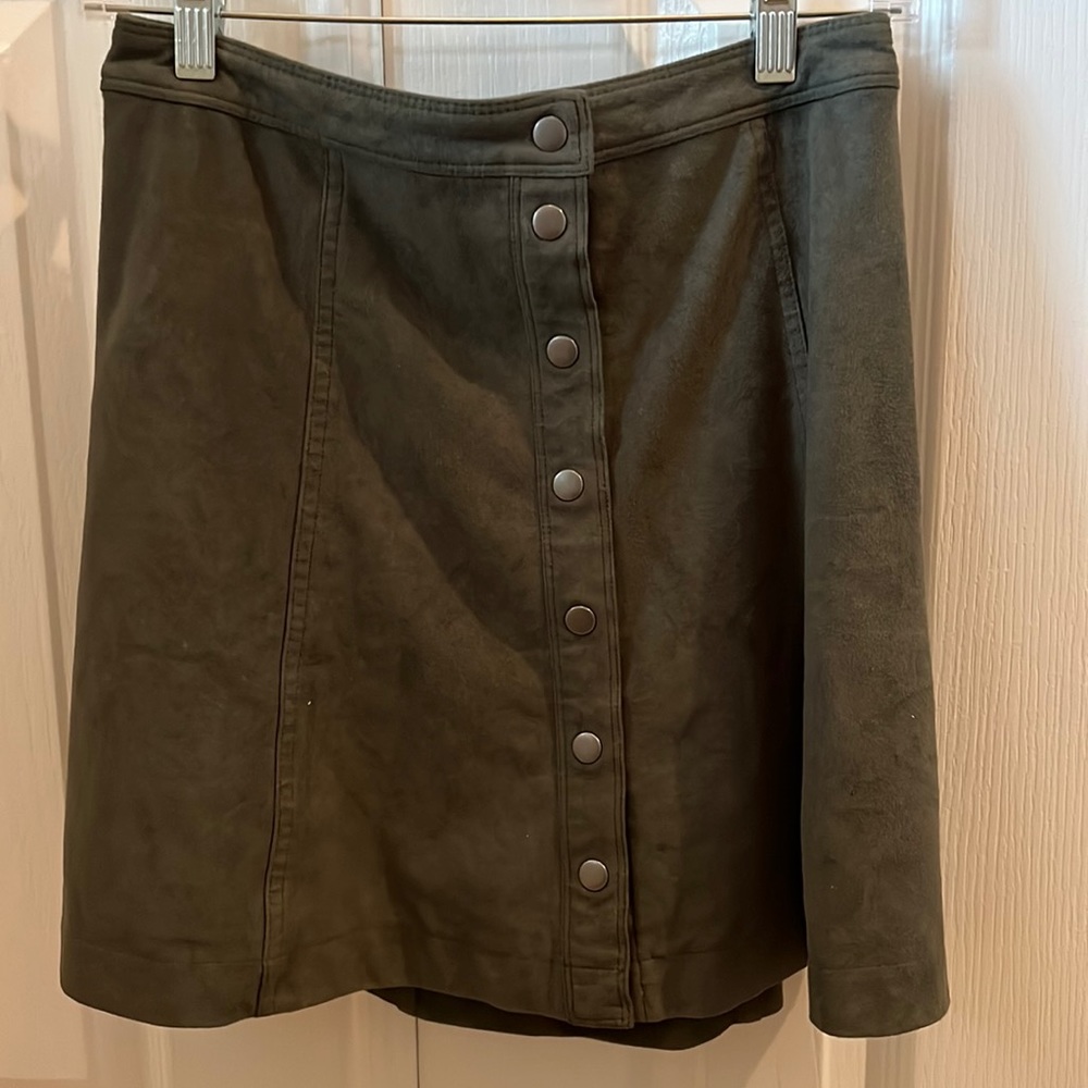 Green suede feel skirt